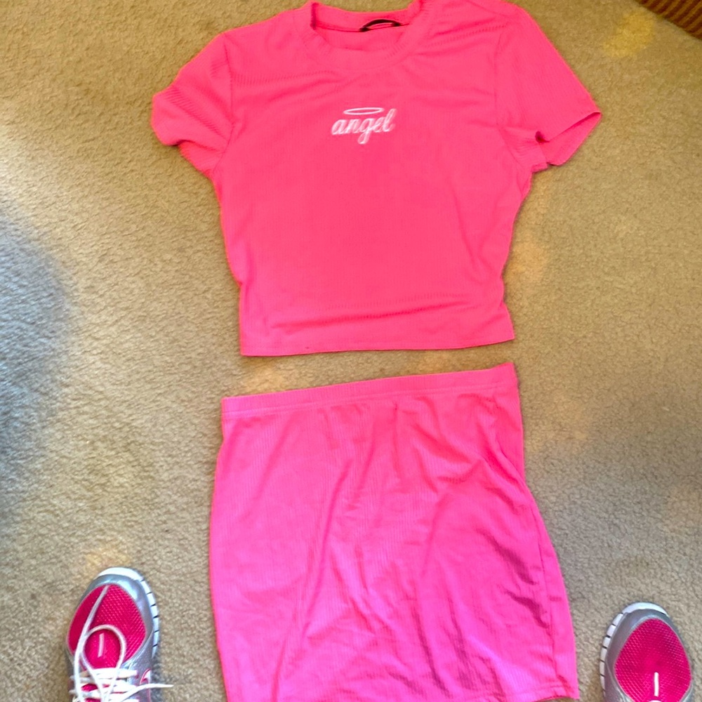 Cute summer casual top and bottom set. The top has angel written on it